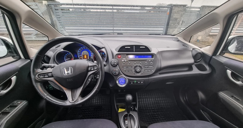 Honda Jazz cena 36900 przebieg: 119000, rok produkcji 2012 z Garwolin małe 121